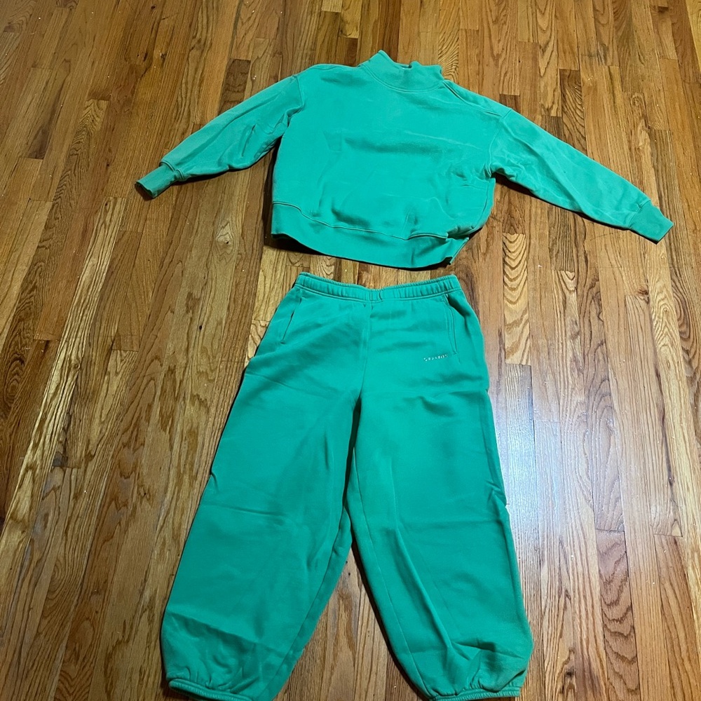 Aerie Offline Sweat set